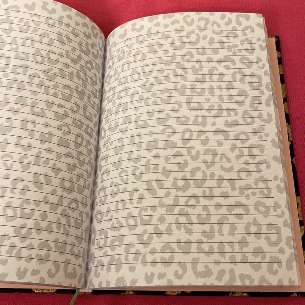 🆕 Animal Print Journal - Picture 5 of 9